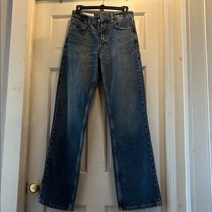 Zara NWOT Light Blue Denim Jeans